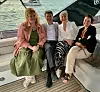 Eline Hyggen Skari (t.h), og Margrethe Knudsen (t.v) fra Norwegians kommunikasjonsavdeling, sammen med Tone Greni fra Republik Communication, og vår lokale guide under Istanbul-oppholdet.
