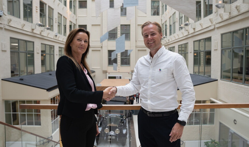 Kreftforeningen ved partneransvarlig Mikkel Munthe-Kaas og Mixto ved daglig leder Eva Svendsen har inngått et års samarbeidsavtale. Kreftforeningen ved partneransvarlig Mikkel Munthe-Kaas og Mixto ved daglig leder Eva Svendsen har inngått et års samarbeidsavtale.
