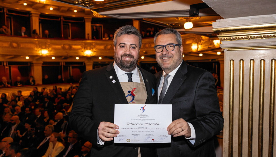 Francesco Marzola (til venstre) markerer seg stadig i mesterskap for sommelierer. Francesco Marzola (til venstre) markerer seg stadig i mesterskap for sommelierer.