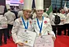Martine Espeland (til venstre), her sammen med medhjelper Julia Gundersen, gikk helt til topps i Global Pastry Chef-kvalifiseringen for Nord-Europa.