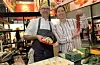 Den norsk-belgiske kokken Christophe Samijn og Anna Duginova fra VLAM promoterer produkter fra Flandern i Belgia på Umami Arena 2025.
