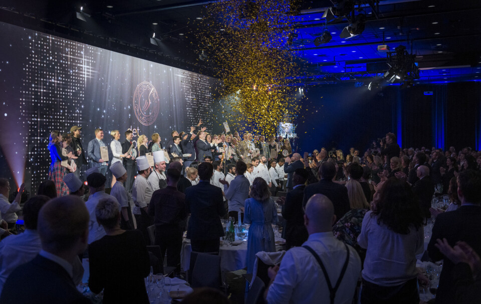 Fredag 25. april 2025 er det klart for finale i Det Norske Måltid. 42 norske mat- og drikkeprodukter kjemper om seieren i 14 kategorier. Dessuten skal hedersprisen deles ut. Fredag 25. april 2025 er det klart for finale i Det Norske Måltid. 42 norske mat- og drikkeprodukter kjemper om seieren i 14 kategorier. Dessuten skal hedersprisen deles ut.