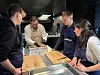 Elever fra Mjølkeråen skole får læring og inspirasjon på Michelin-restauranten Gaptrast i Bergen.