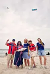 Det offisielle Norge var sterkt til stede i Miami, og kunne bivåne Erling Braut Haalnd på det gedigne reklamebanneret som hang etter flyet som sirkulerte over Miami i flere timer. Fra venstre: Jo Sletbak (generalkonsul i New York), Lubna Jaffery (kultur- og likestillingsminister), Karine Rød Haraldsson, Norges sjømatråds utsending til USA og Anniken Huitfeldt, Norges ambassadør til USA.