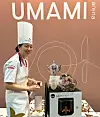 Xiao Juan Peng vant forrige NM i konditorkunst, som ble arrangert under UmamiI Arena 2025. Hun ble dermed tildelt tittelen Årets konditor 2025, og fikk også prisen for beste kake og beste «showpiece».
