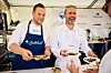Michelin-kokk og tidligere Bocuse d*Or-vinner Ørjan Johannessen (til høyre) har tidligere deltatt på Bergen Matfestival.