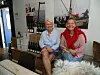 Helle Karine Bakkeland (til venstre) og Jannet Aksnes innrømmer at popup er en dyr måte å drive på, men de er på det gøye laget.