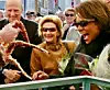 Kong Harald og dronning Sonja blir hyllet av sjømatnæringen, for sin innsats for norsk sjømat rundt om i verden.