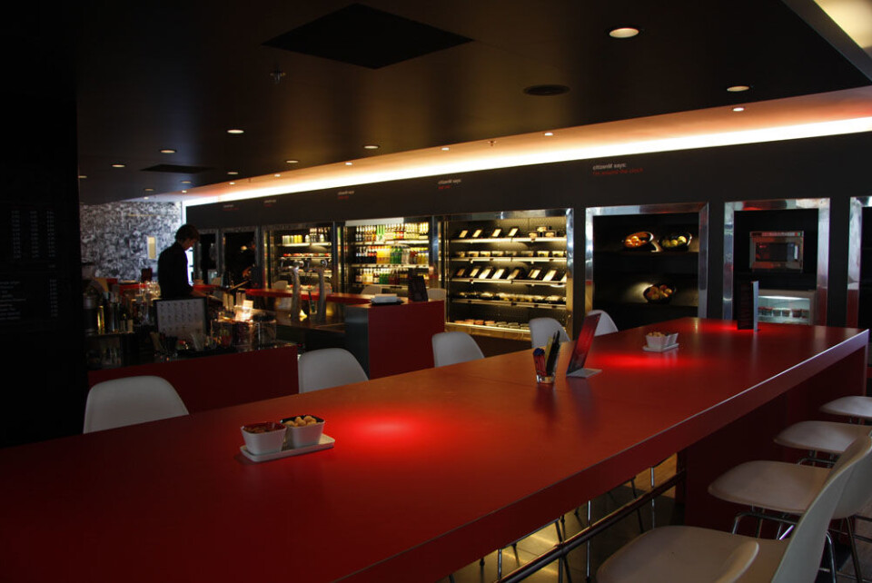 CitizenM Bar (2).JPG