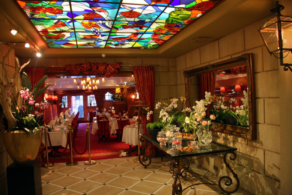 Hotel Estherea Mot frokostsal.jpg