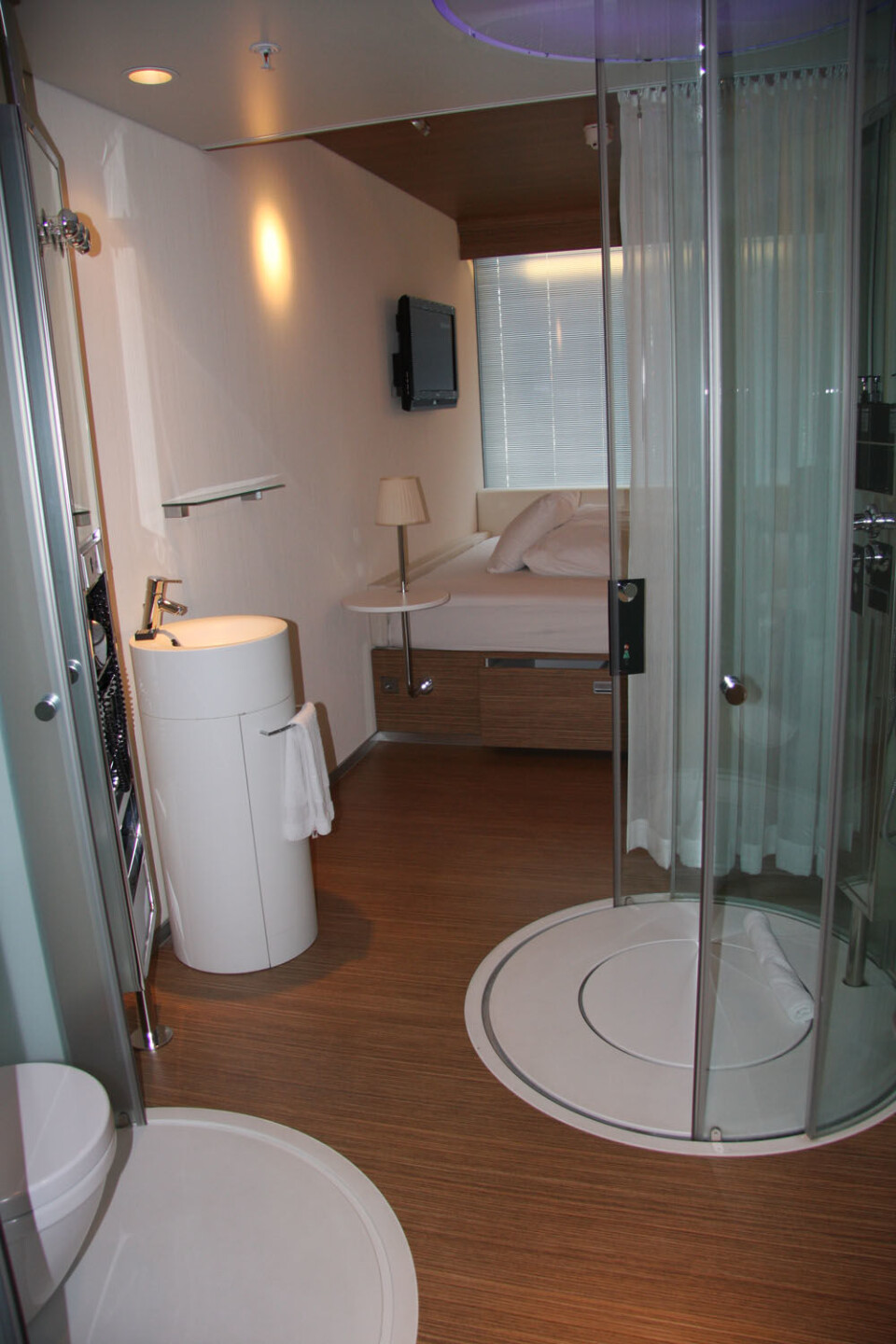 CitizenM rom 218 (2).JPG