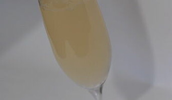 Kontinental Bar: Kanonbra champagnedrink