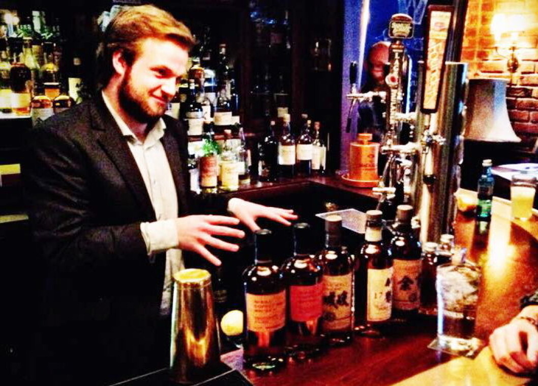 Jørgen Dons bartender3 Jørgen Dons bartender3