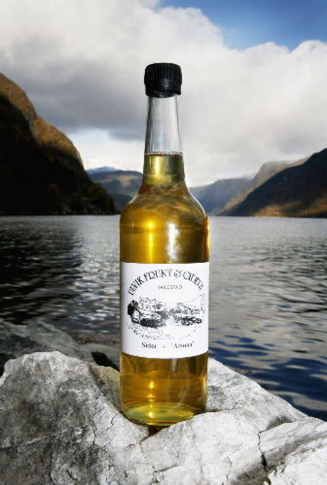 Sider fra Hardanger Sider fra Hardanger