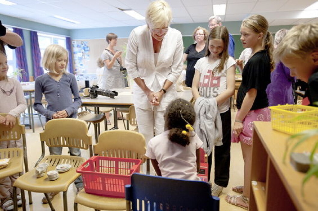 KristinHalvorsenpåskolebesøk1 KristinHalvorsenpåskolebesøk1