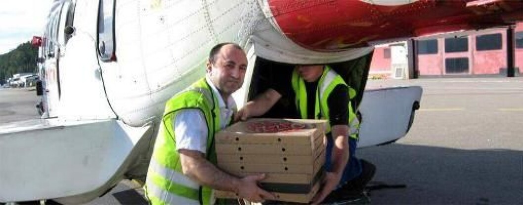 Pizza m helikopter.jpg Pizza m helikopter.jpg