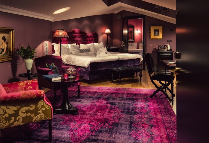 Dorsia Hotel & Restaurant. Dorsia Hotel & Restaurant.