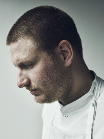 Esben Holmboe Bang leder Maaemo, Norges første restaurant med tre stjerner i Guide Michelin. (Foto Tuukka Koski) Esben Holmboe Bang leder Maaemo, Norges første restaurant med tre stjerner i Guide Michelin. (Foto Tuukka Koski)
