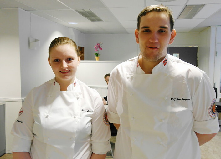 Rolf Arne Jørgensen med commis Hilde Lundås ble nummer tre. Rolf Arne Jørgensen med commis Hilde Lundås ble nummer tre.