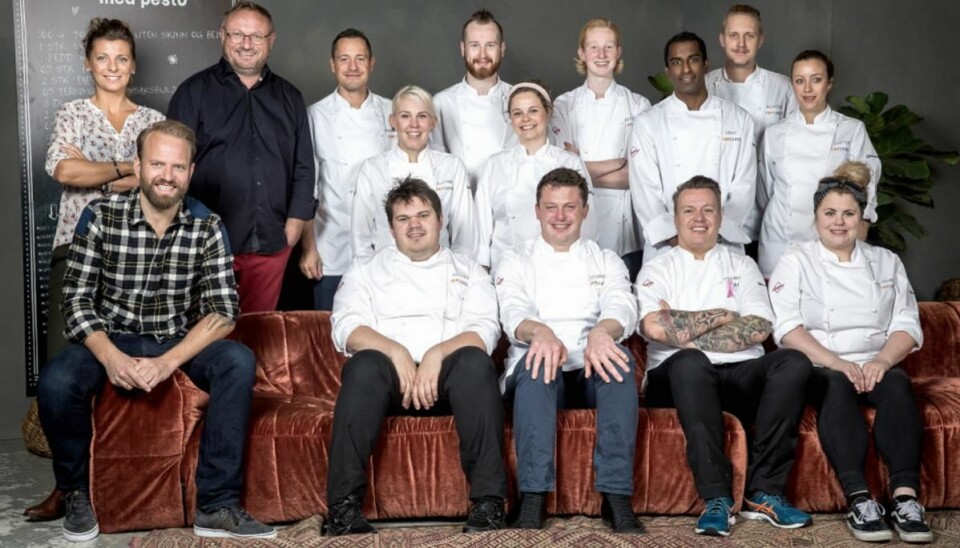 Alle deltakerne og dommerne i Top Chef 2016. (Foto: Top Chef/TV2)