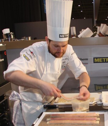 Norge fikk 663 poeng for fiskeretten i Bocuse d'Or Europe 2016. (Foto: Morten Holt) Norge fikk 663 poeng for fiskeretten i Bocuse d'Or Europe 2016. (Foto: Morten Holt)