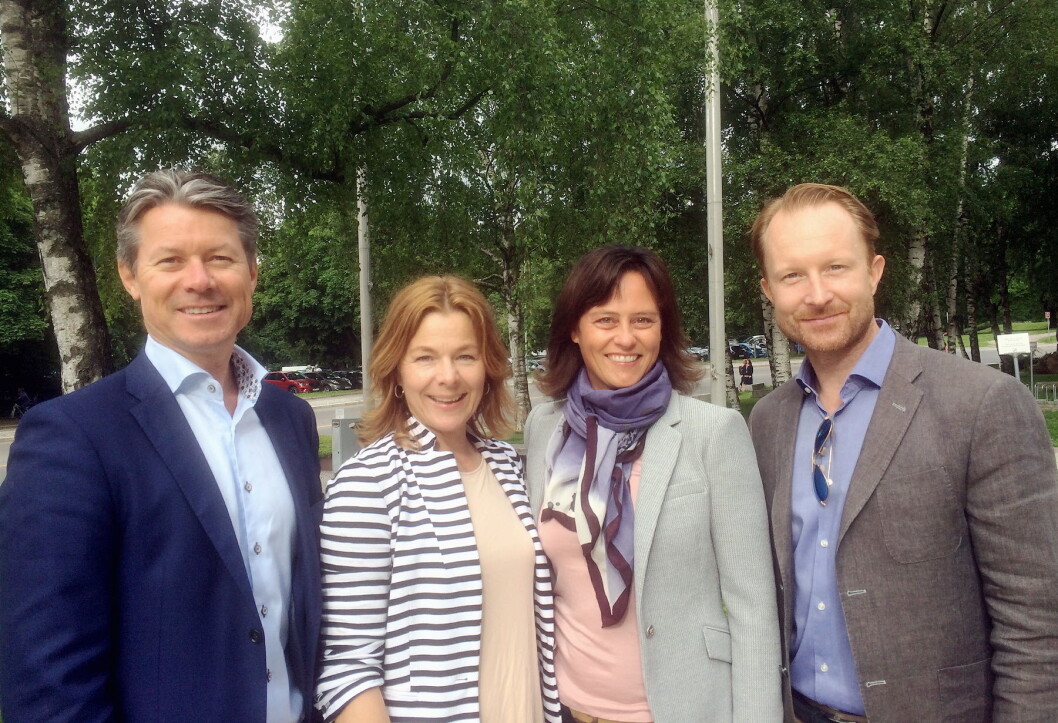 Kristen A. Hovland (Daglig leder i Keep-it Technologies), Anne-Grete Haugen (Daglig leder i Matvett), Anne Marie Schrøder (Kommunikasjonsansvarlig i Matvett) og Peder Bruusgaard (Country Manager i Keep-it). Kristen A. Hovland (Daglig leder i Keep-it Technologies), Anne-Grete Haugen (Daglig leder i Matvett), Anne Marie Schrøder (Kommunikasjonsansvarlig i Matvett) og Peder Bruusgaard (Country Manager i Keep-it).