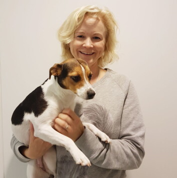 dyrepleier Merete Tvedt Låstad i AniCura Dyresykehuset. dyrepleier Merete Tvedt Låstad i AniCura Dyresykehuset.