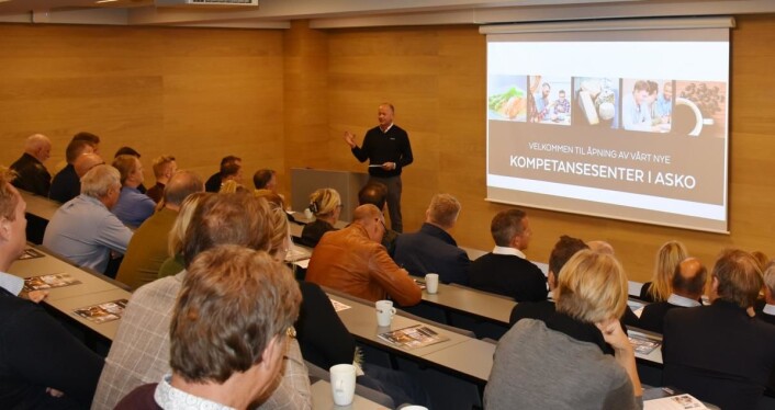 Tore Bekken. Tore Bekken.