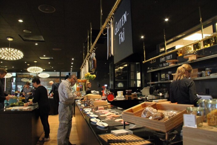 Fra frokosten på Thon Hotel Lofoten. (Foto: Morten Holt) Fra frokosten på Thon Hotel Lofoten. (Foto: Morten Holt)