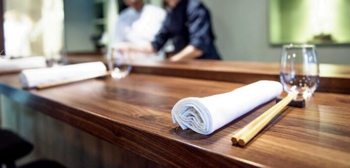 Sabi Omakase i Stavanger er overraskelsen på lista. Restauranten, med bare ni sitteplasser, er rangert som Norges tredje beste restaurant av White Guide Nordic. (Foto: Sabi Omakase) Sabi Omakase i Stavanger er overraskelsen på lista. Restauranten, med bare ni sitteplasser, er rangert som Norges tredje beste restaurant av White Guide Nordic. (Foto: Sabi Omakase)