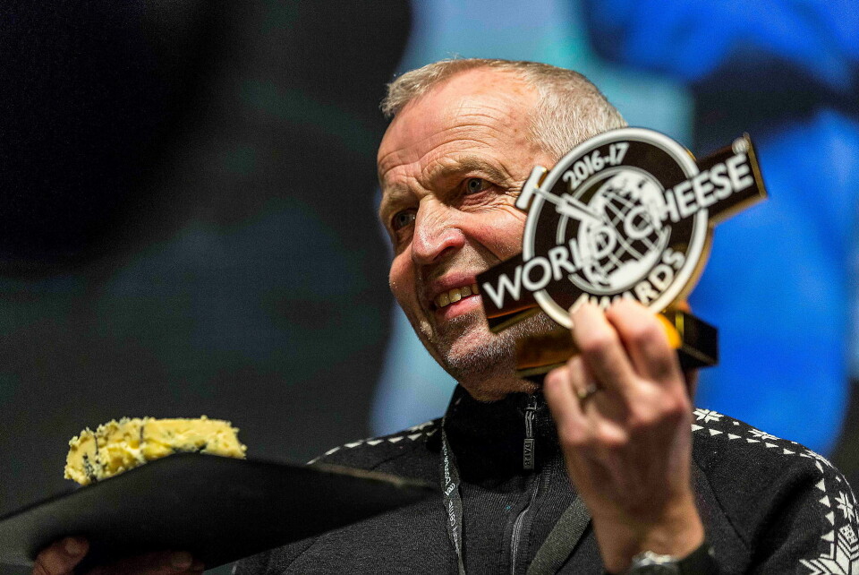 Verdens beste ost er norsk. Kraftkar fra Tingvollost vant i dag tittelen i «World Cheese Awards».