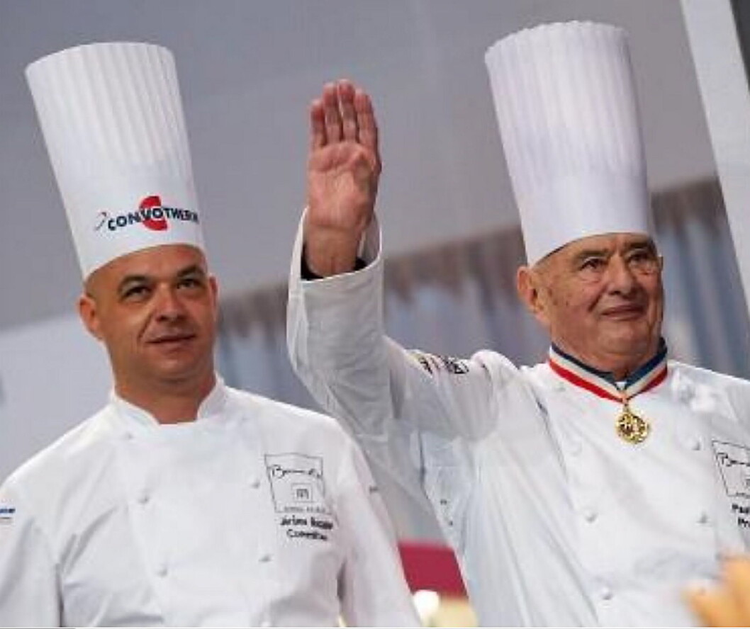 Jérôme Bocuse (til venstre) tar over presidentvervet i Bocuse d'Or etter sin far Paul. (Foto: Bocusedor.com) Jérôme Bocuse (til venstre) tar over presidentvervet i Bocuse d'Or etter sin far Paul. (Foto: Bocusedor.com)
