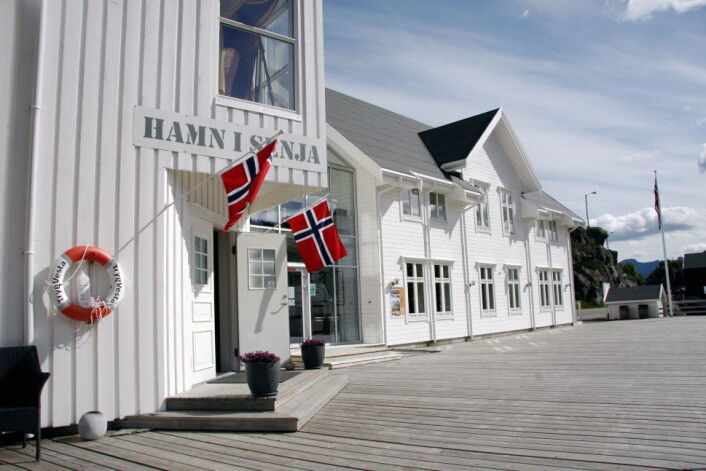 Hamn i Senja er med. (Foto: Morten Holt) Hamn i Senja er med. (Foto: Morten Holt)