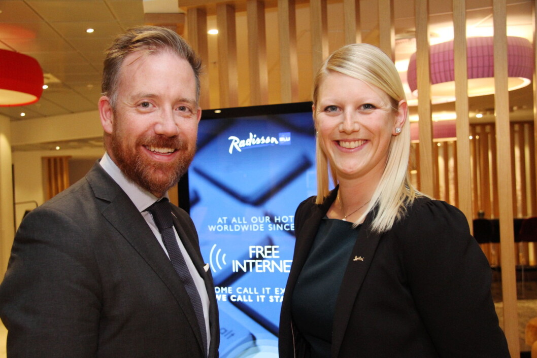 HR-direktør for Norden i Rezidor, Kristoffer Solstad og Helene Hallre. (Foto: Morten Holt) HR-direktør for Norden i Rezidor, Kristoffer Solstad og Helene Hallre. (Foto: Morten Holt)
