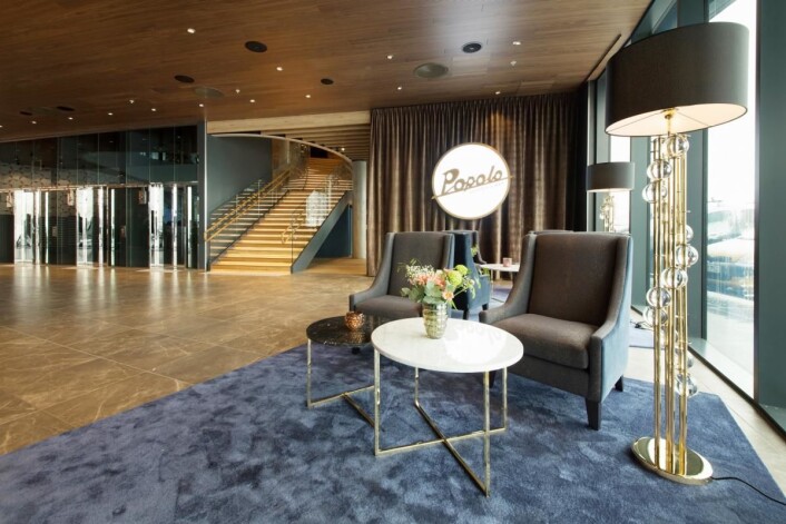 Fra lobby-området på det nye hotellet. Fra lobby-området på det nye hotellet.