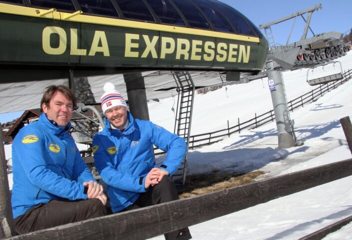 Bjørnar og Atle Hovi på Beitostølen. (Foto: Morten Holt) Bjørnar og Atle Hovi på Beitostølen. (Foto: Morten Holt)