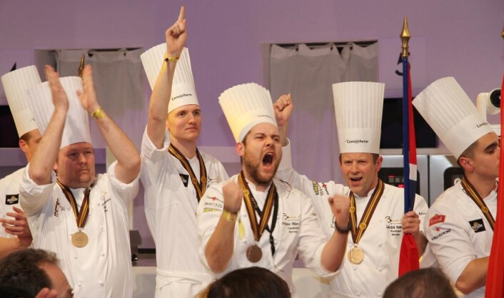 Sølvet i Bocuse d'Or er sikret. (Foto: Morten Holt) Sølvet i Bocuse d'Or er sikret. (Foto: Morten Holt)