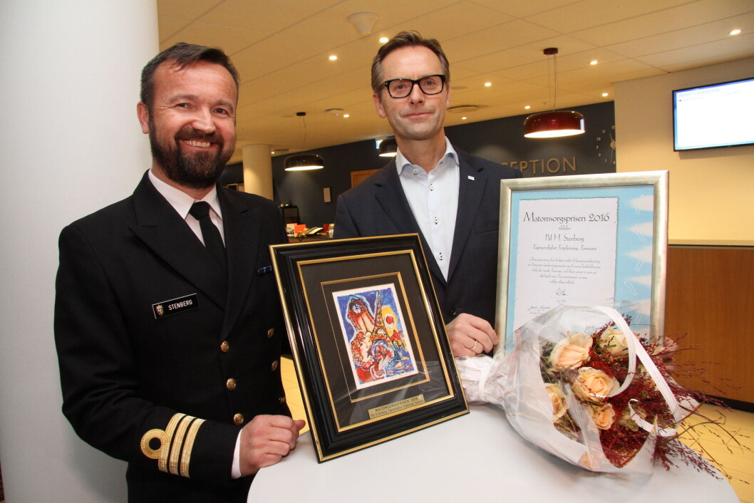 Pål H. Stenberg fikk Matomsorgsprisen i 2016. Her sammen med juryleder Ivar Villa. (Foto: Morten Holt) Pål H. Stenberg fikk Matomsorgsprisen i 2016. Her sammen med juryleder Ivar Villa. (Foto: Morten Holt)