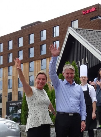 Hotelldirektør Nina Bogerud Caspari og daglig leder John Tømte. Hotelldirektør Nina Bogerud Caspari og daglig leder John Tømte.