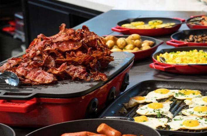 Frokosten på Thon Hotel Lofoten er nok en gang kåret til Nordlands beste, og skal også forsvare seieren i den landsomfattende konkurransen fra 2016. (Foto: Thon Hotels) Frokosten på Thon Hotel Lofoten er nok en gang kåret til Nordlands beste, og skal også forsvare seieren i den landsomfattende konkurransen fra 2016. (Foto: Thon Hotels)