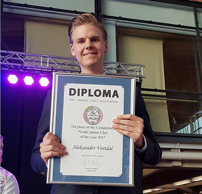 Bronse til Alexander L. Vartdal i NKF Young Chef. (Foto: NKL) Bronse til Alexander L. Vartdal i NKF Young Chef. (Foto: NKL)