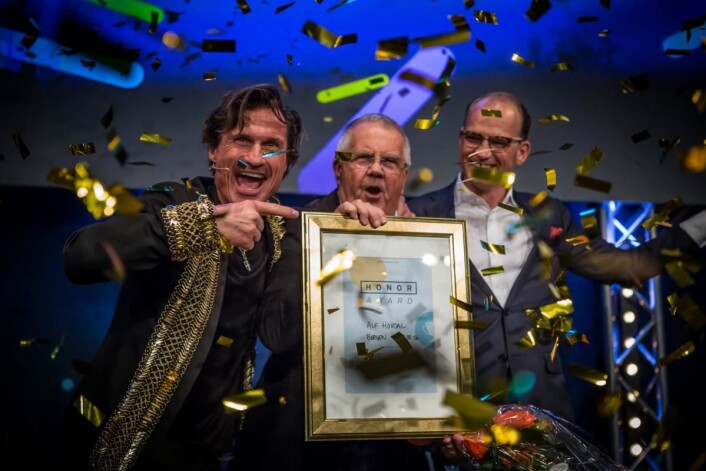 Petter Stordalen og Torgeir Silseth la ut på tur i tre uker for å treffe, inspirere og hedre medarbeiderne ute på hotellene. (Foto: Nordic Choice Hotels) Petter Stordalen og Torgeir Silseth la ut på tur i tre uker for å treffe, inspirere og hedre medarbeiderne ute på hotellene. (Foto: Nordic Choice Hotels)