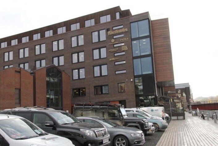 Caya har holdt til i underetasjen i Adressa-bygget i Trondheim. (Foto: Morten Holt) Caya har holdt til i underetasjen i Adressa-bygget i Trondheim. (Foto: Morten Holt)