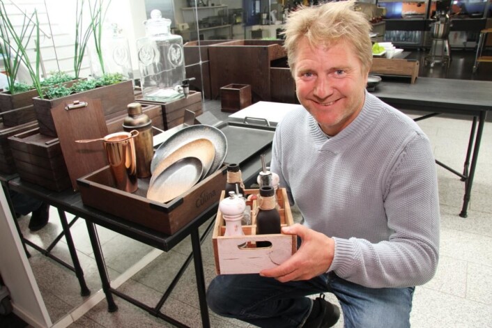 <em>Produktsjef for Culina, Ole Terje Søbye, tror retro-trenden vil bli enda sterkere i tiden som kommer. (Foto: Morten Holt)</em> <em>Produktsjef for Culina, Ole Terje Søbye, tror retro-trenden vil bli enda sterkere i tiden som kommer. (Foto: Morten Holt)</em>