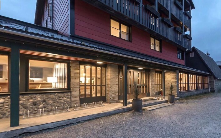 Store deler av Rondane Høyfjellshotell er pusset opp, men arbeidene vil fortsette i ett til to år til. (Foto: Rondane Høyfjellshotell) Store deler av Rondane Høyfjellshotell er pusset opp, men arbeidene vil fortsette i ett til to år til. (Foto: Rondane Høyfjellshotell)