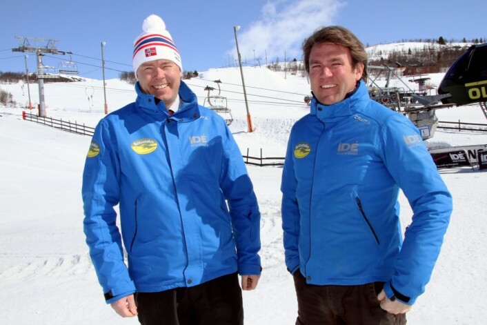 Beitostølen, med Atle (til venstre) og Bjørnar Hovi i spissen, satser på det kinesiske markedet. (Arkivfoto: Morten Holt) Beitostølen, med Atle (til venstre) og Bjørnar Hovi i spissen, satser på det kinesiske markedet. (Arkivfoto: Morten Holt)