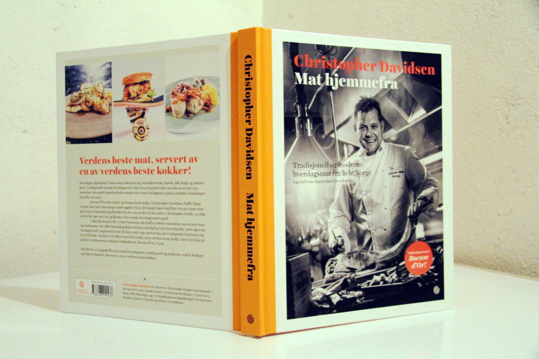 Christopher W. Davidsens debutbok: Mat hjemmefra. (Foto: Morten Holt) Christopher W. Davidsens debutbok: Mat hjemmefra. (Foto: Morten Holt)