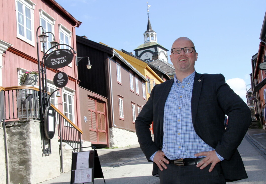 Røros og Røros Hotell AS med administrerende direktør Terje Lysholm i spissen, blir sterkt berørt av øvelsen NATO-øvelsen Trident Juncture 2018. (Foto: Morten Holt) Røros og Røros Hotell AS med administrerende direktør Terje Lysholm i spissen, blir sterkt berørt av øvelsen NATO-øvelsen Trident Juncture 2018. (Foto: Morten Holt)