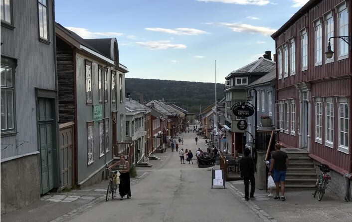 Det blir stor aktivitet i Røros-gatene neste høst når om lag 35 000 soldater fra 30 nasjoner skal delta i Nato-øvelsen Trident Juncture 2018. (Foto: Morten Holt) Det blir stor aktivitet i Røros-gatene neste høst når om lag 35 000 soldater fra 30 nasjoner skal delta i Nato-øvelsen Trident Juncture 2018. (Foto: Morten Holt)