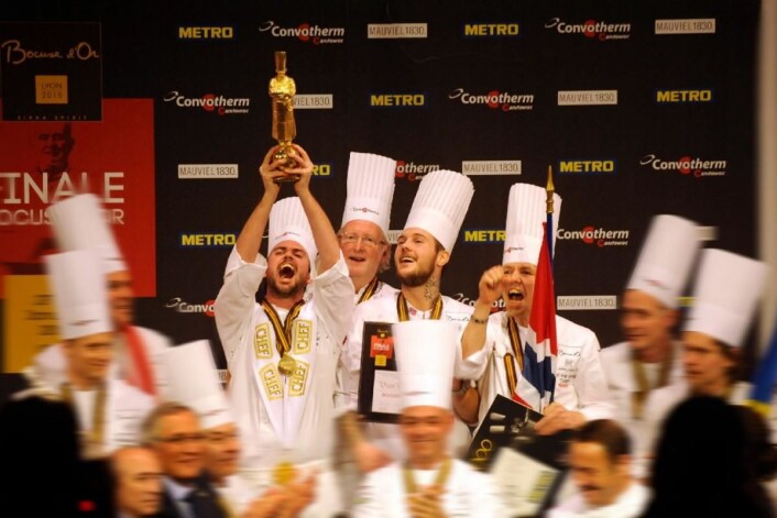 Ørjan Johannessen gikk helt til topps i Bocuse d'Or Europe i 2012 og i hovedfinalen av Bocuse d'Or i 2015. (Foto: Bocuse d'Or Norge/Impuls) Ørjan Johannessen gikk helt til topps i Bocuse d'Or Europe i 2012 og i hovedfinalen av Bocuse d'Or i 2015. (Foto: Bocuse d'Or Norge/Impuls)